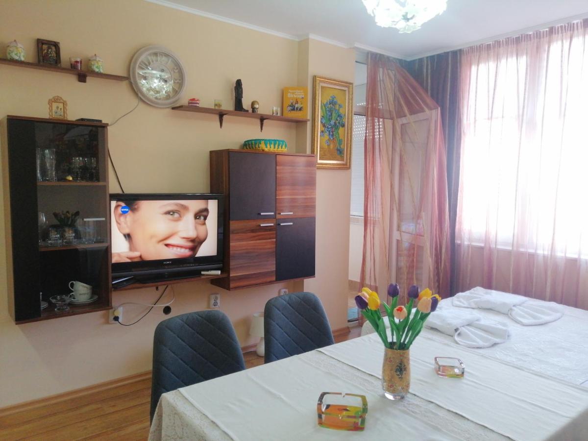 Apartament ,,Edelvais- Lux" Διαμέρισμα Νεσέμπαρ Εξωτερικό φωτογραφία