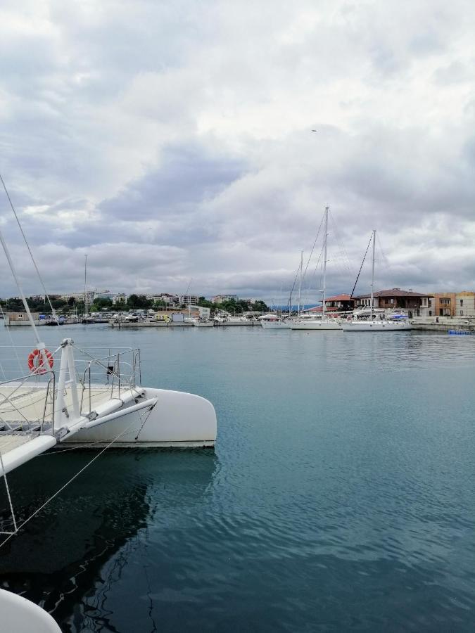 Apartament ,,Edelvais- Lux" Διαμέρισμα Νεσέμπαρ Εξωτερικό φωτογραφία